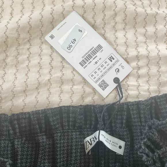 Zara Skirt BNWT - Picture 2 of 3